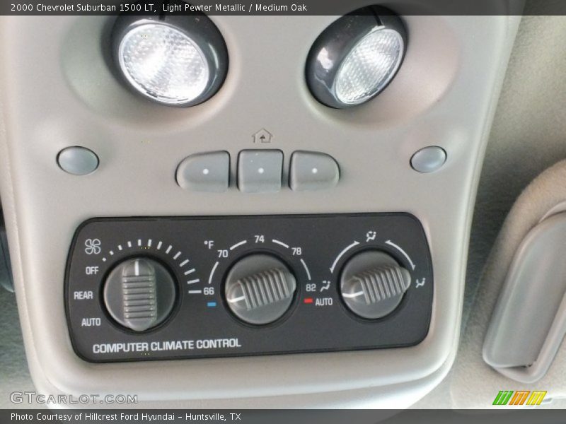 Light Pewter Metallic / Medium Oak 2000 Chevrolet Suburban 1500 LT