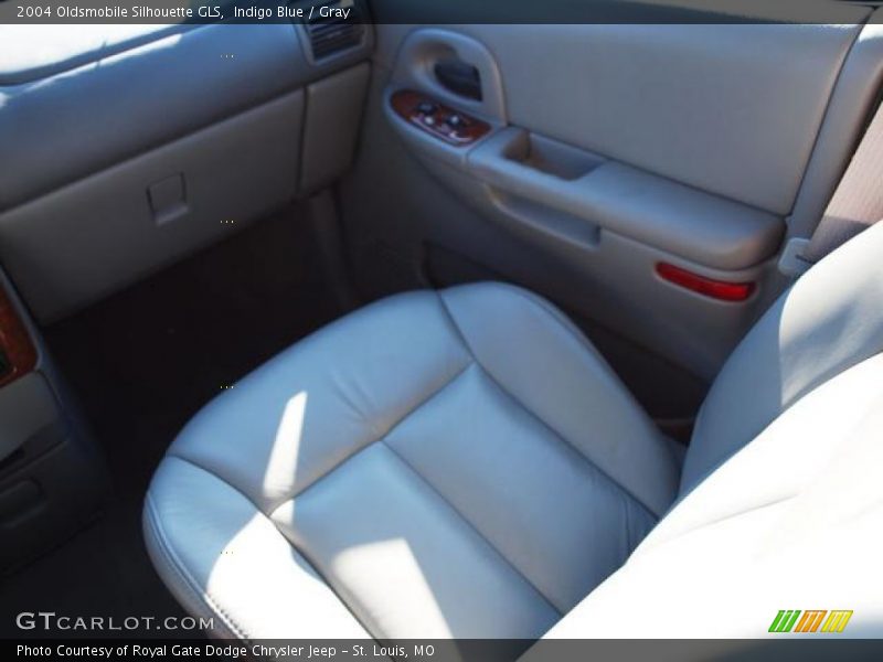 Indigo Blue / Gray 2004 Oldsmobile Silhouette GLS