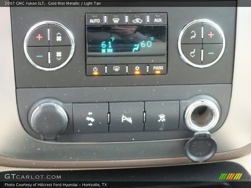 Gold Mist Metallic / Light Tan 2007 GMC Yukon SLT