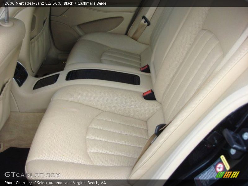 Black / Cashmere Beige 2006 Mercedes-Benz CLS 500