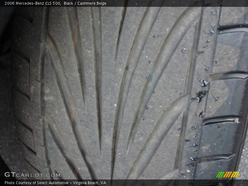 Black / Cashmere Beige 2006 Mercedes-Benz CLS 500