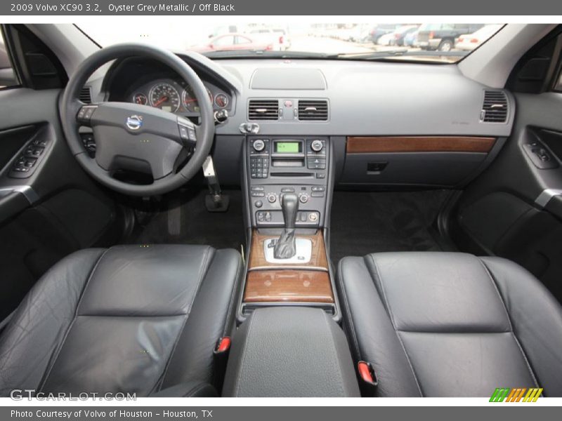 Oyster Grey Metallic / Off Black 2009 Volvo XC90 3.2