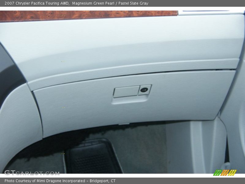 Magnesium Green Pearl / Pastel Slate Gray 2007 Chrysler Pacifica Touring AWD