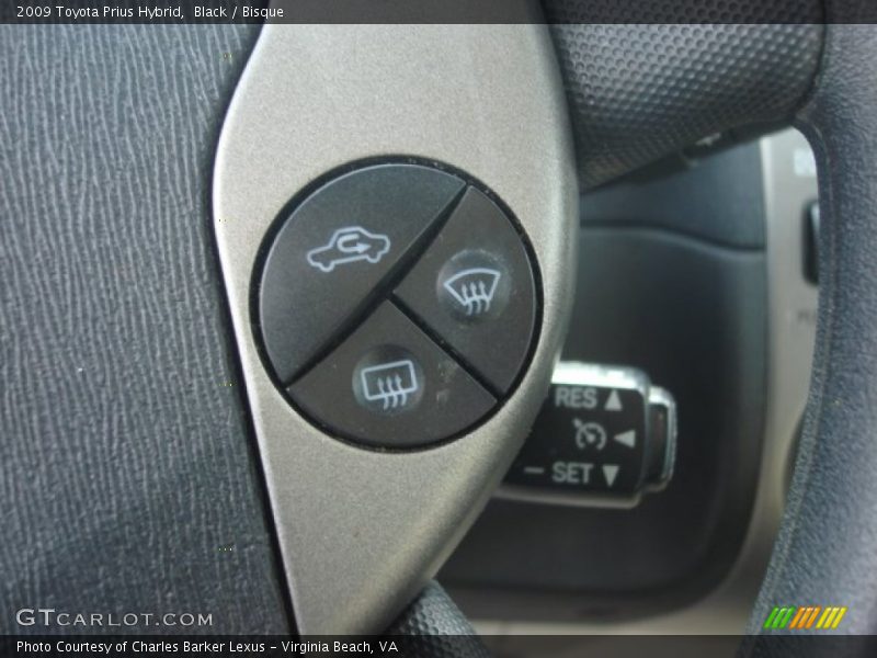 Controls of 2009 Prius Hybrid