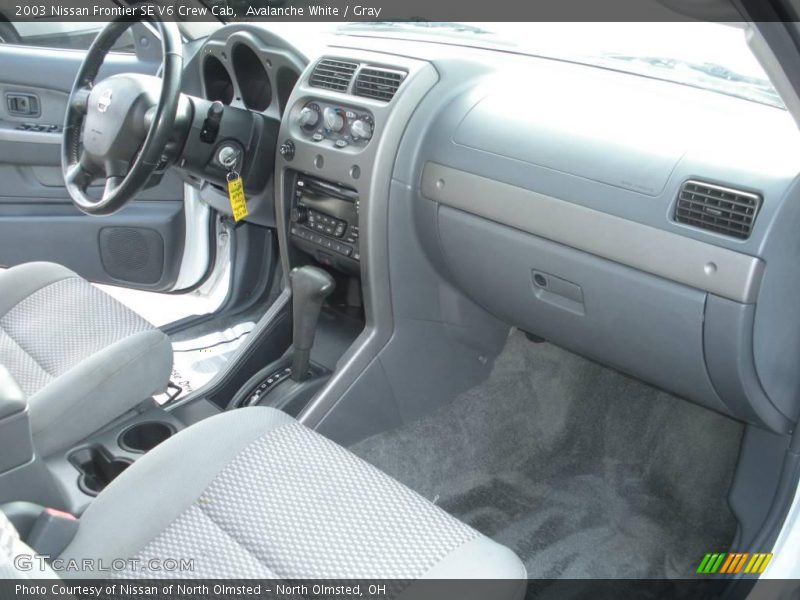 Avalanche White / Gray 2003 Nissan Frontier SE V6 Crew Cab