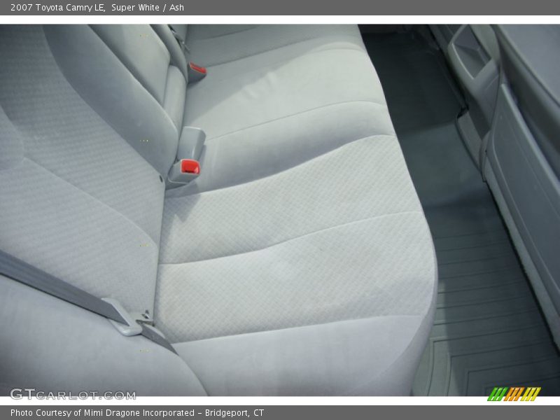 Super White / Ash 2007 Toyota Camry LE