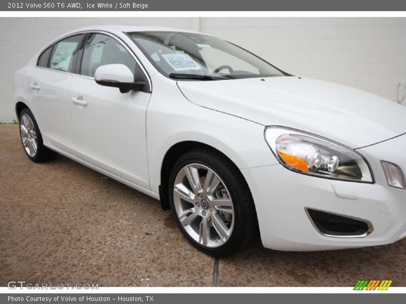 Ice White / Soft Beige 2012 Volvo S60 T6 AWD