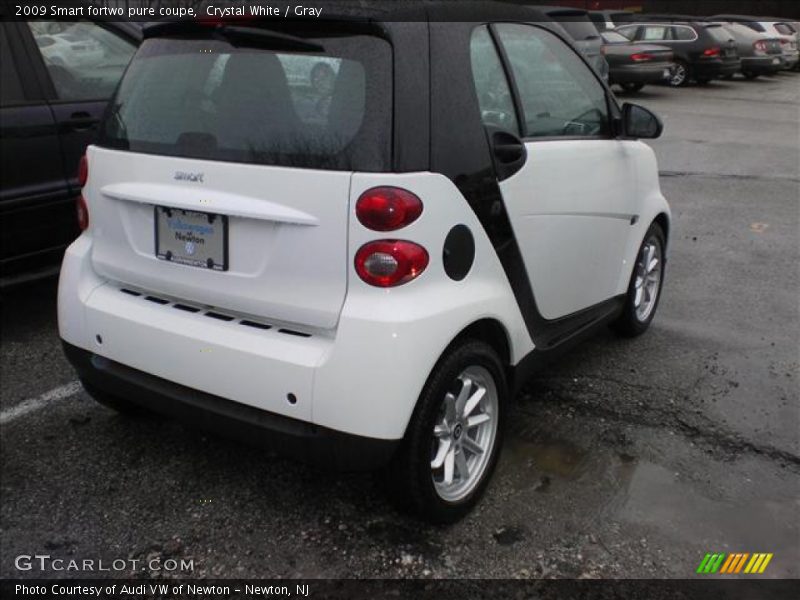 Crystal White / Gray 2009 Smart fortwo pure coupe