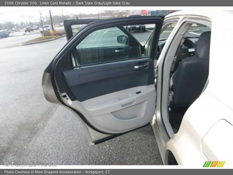 Linen Gold Metallic / Dark Slate Gray/Light Slate Gray 2006 Chrysler 300