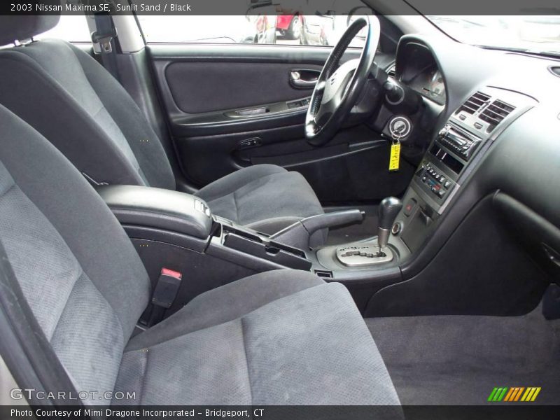 Sunlit Sand / Black 2003 Nissan Maxima SE