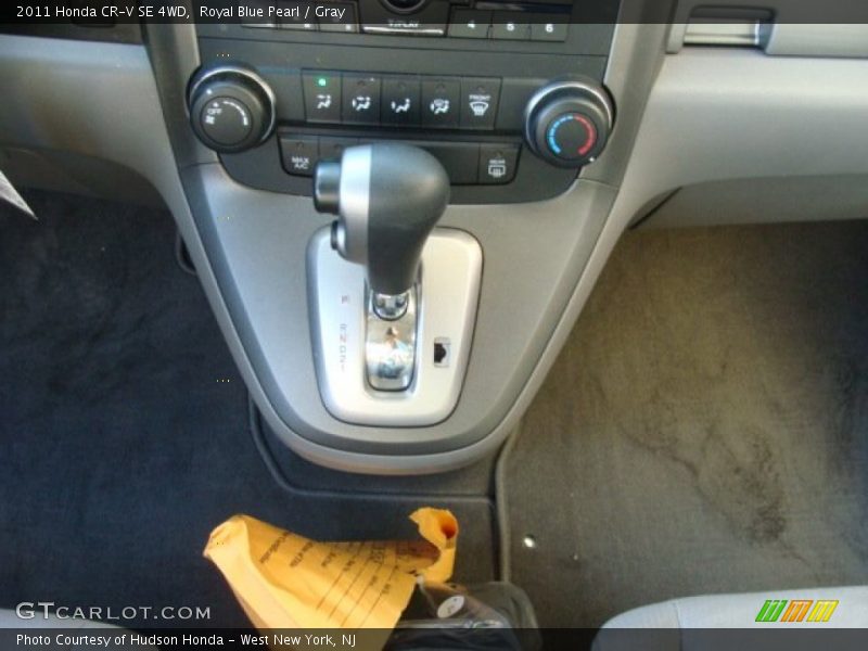 Royal Blue Pearl / Gray 2011 Honda CR-V SE 4WD
