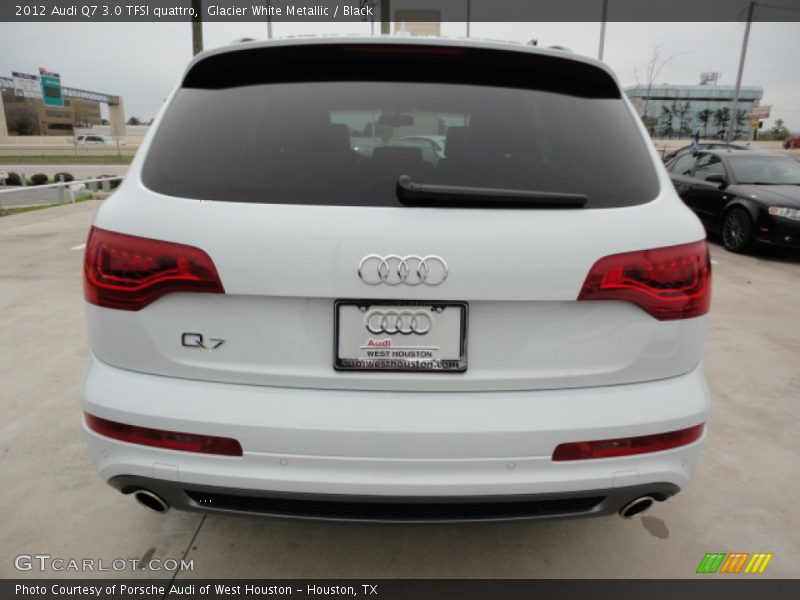 Glacier White Metallic / Black 2012 Audi Q7 3.0 TFSI quattro