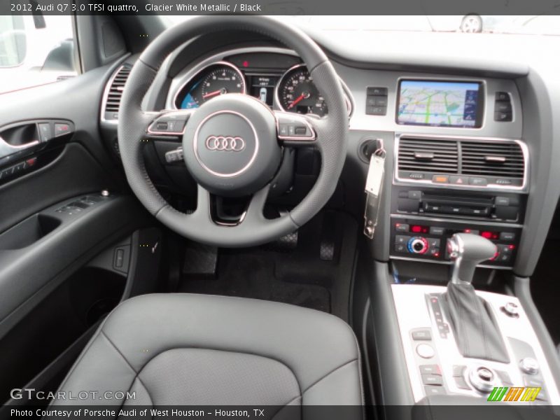 Dashboard of 2012 Q7 3.0 TFSI quattro