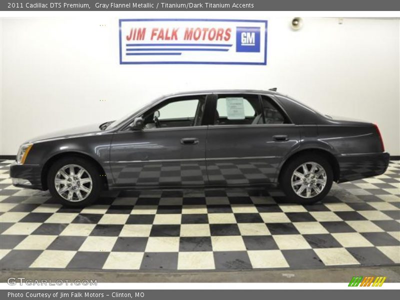 Gray Flannel Metallic / Titanium/Dark Titanium Accents 2011 Cadillac DTS Premium