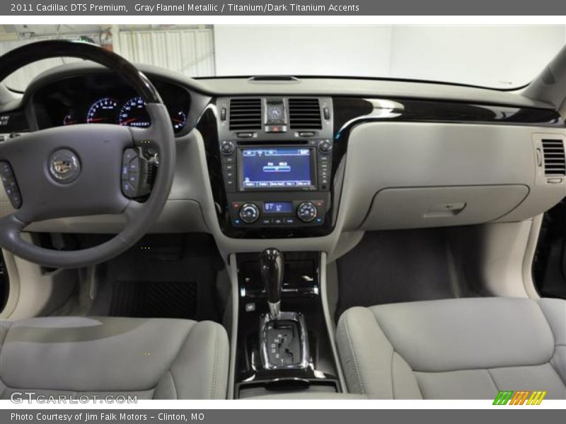 Gray Flannel Metallic / Titanium/Dark Titanium Accents 2011 Cadillac DTS Premium