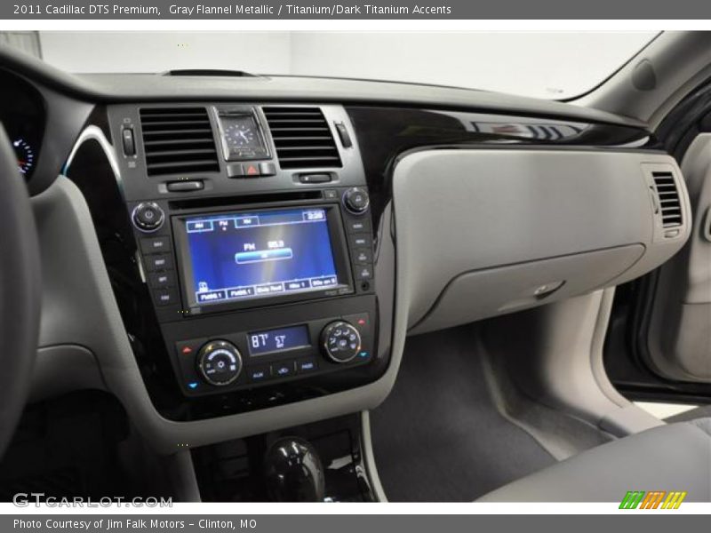 Gray Flannel Metallic / Titanium/Dark Titanium Accents 2011 Cadillac DTS Premium