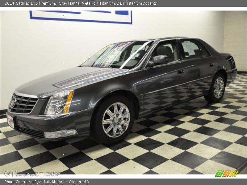 Gray Flannel Metallic / Titanium/Dark Titanium Accents 2011 Cadillac DTS Premium