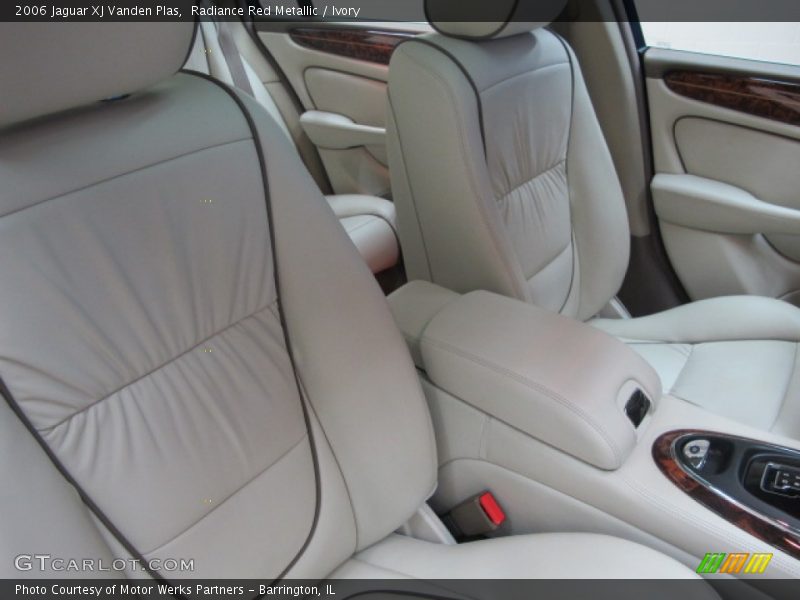 Radiance Red Metallic / Ivory 2006 Jaguar XJ Vanden Plas