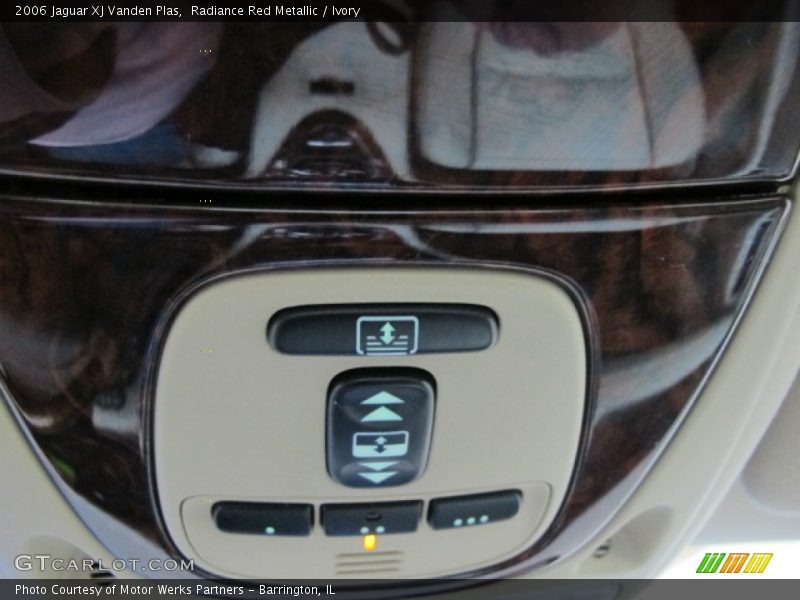 Radiance Red Metallic / Ivory 2006 Jaguar XJ Vanden Plas