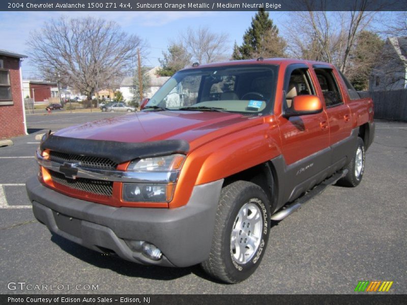 Sunburst Orange Metallic / Medium Neutral Beige 2004 Chevrolet Avalanche 1500 Z71 4x4