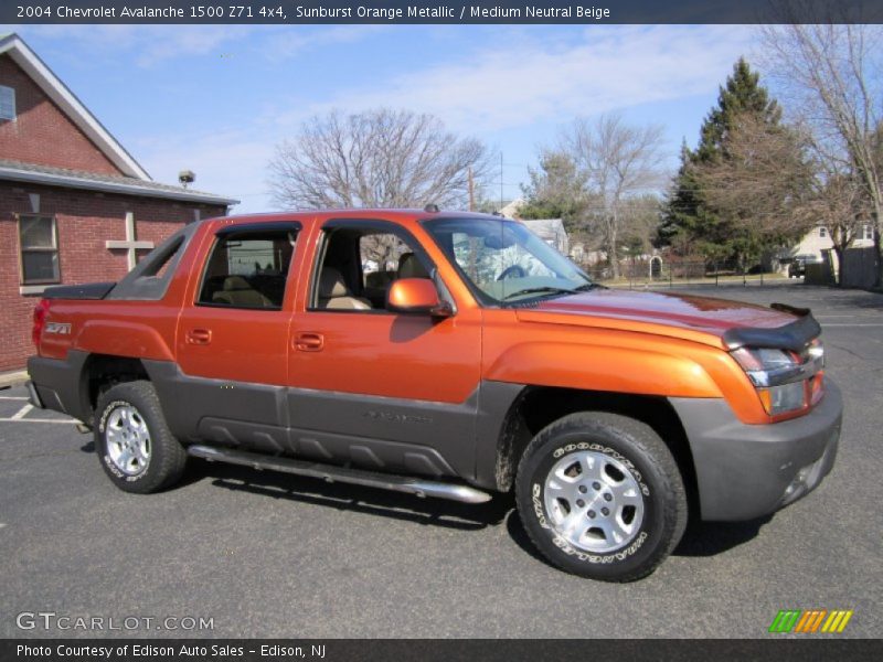 Sunburst Orange Metallic / Medium Neutral Beige 2004 Chevrolet Avalanche 1500 Z71 4x4