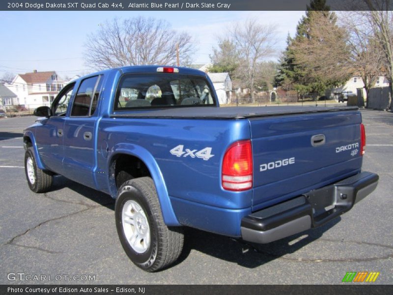 Atlantic Blue Pearl / Dark Slate Gray 2004 Dodge Dakota SXT Quad Cab 4x4