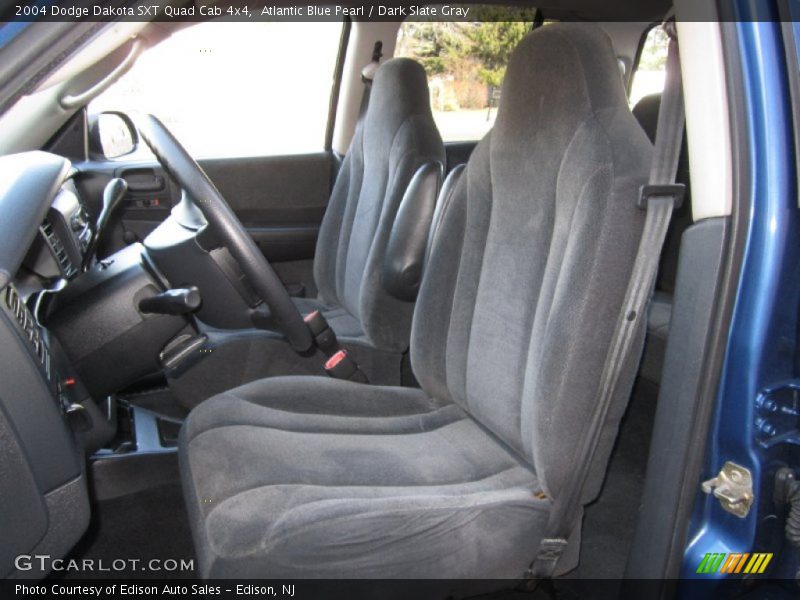 Atlantic Blue Pearl / Dark Slate Gray 2004 Dodge Dakota SXT Quad Cab 4x4