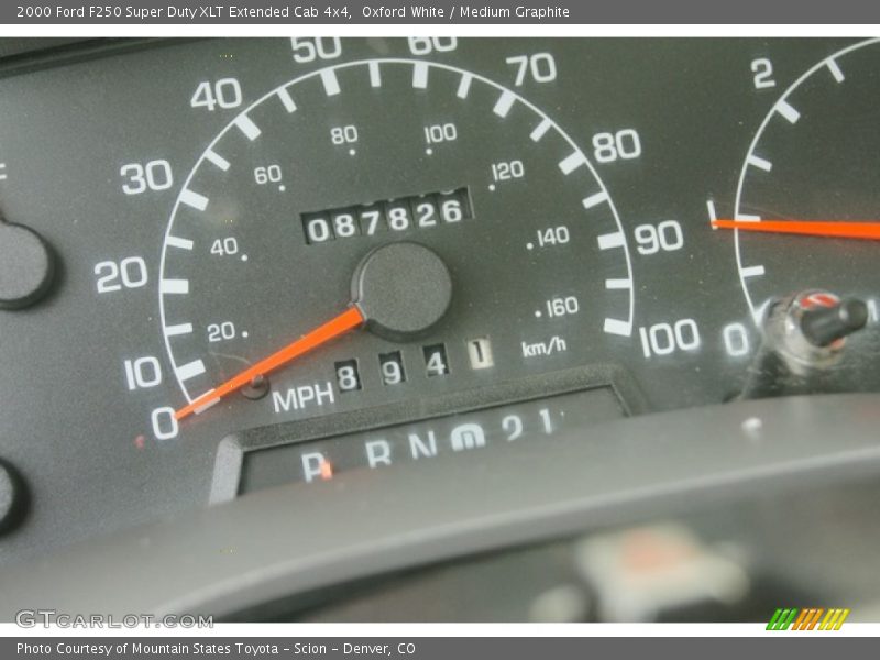 Oxford White / Medium Graphite 2000 Ford F250 Super Duty XLT Extended Cab 4x4