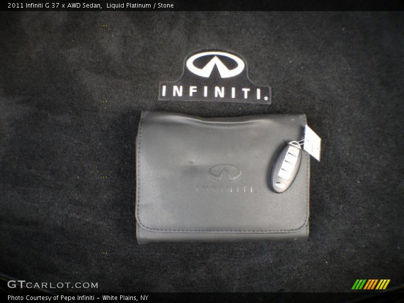 Liquid Platinum / Stone 2011 Infiniti G 37 x AWD Sedan