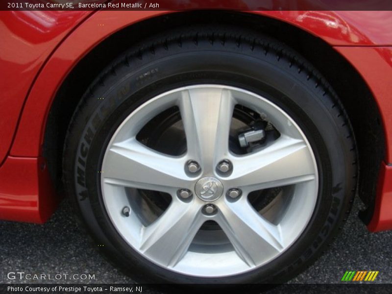 Barcelona Red Metallic / Ash 2011 Toyota Camry SE