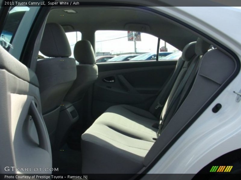 Super White / Ash 2011 Toyota Camry LE