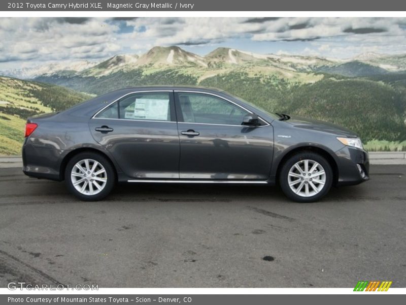 Magnetic Gray Metallic / Ivory 2012 Toyota Camry Hybrid XLE