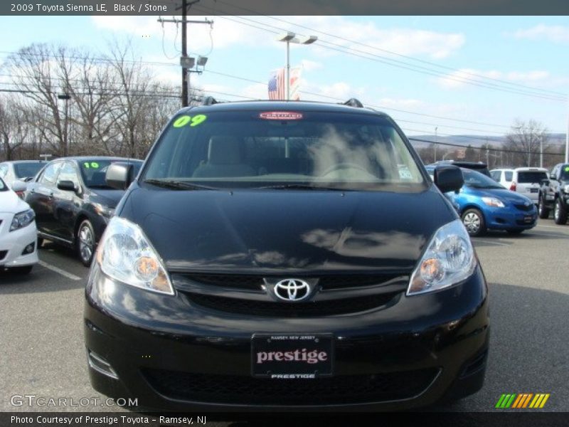 Black / Stone 2009 Toyota Sienna LE