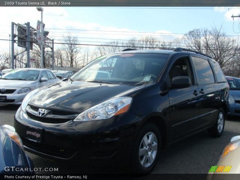 Black / Stone 2009 Toyota Sienna LE