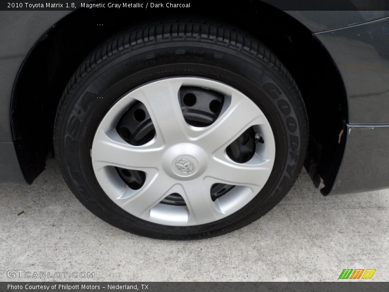 Magnetic Gray Metallic / Dark Charcoal 2010 Toyota Matrix 1.8