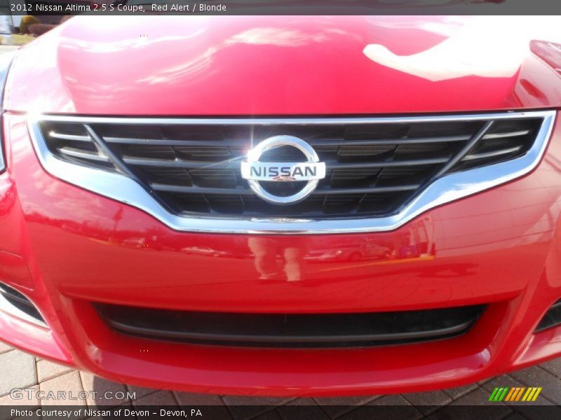 Red Alert / Blonde 2012 Nissan Altima 2.5 S Coupe