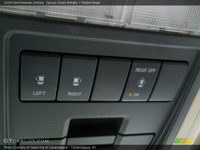 Spruce Green Metallic / Pebble Beige 2004 Ford Freestar Limited
