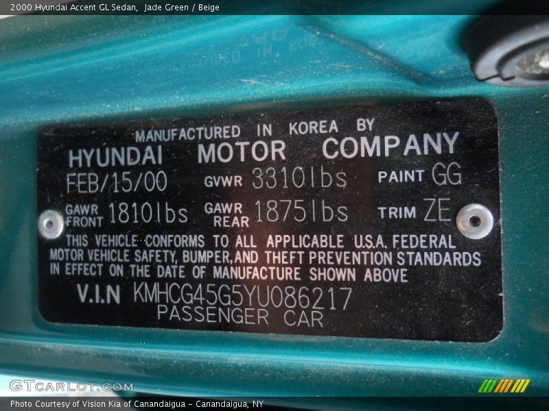 Jade Green / Beige 2000 Hyundai Accent GL Sedan