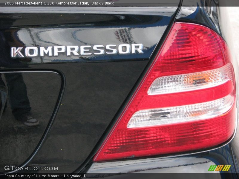 Black / Black 2005 Mercedes-Benz C 230 Kompressor Sedan