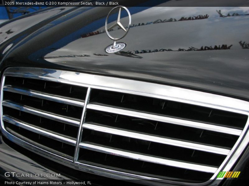 Black / Black 2005 Mercedes-Benz C 230 Kompressor Sedan