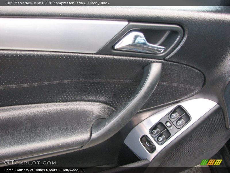 Black / Black 2005 Mercedes-Benz C 230 Kompressor Sedan