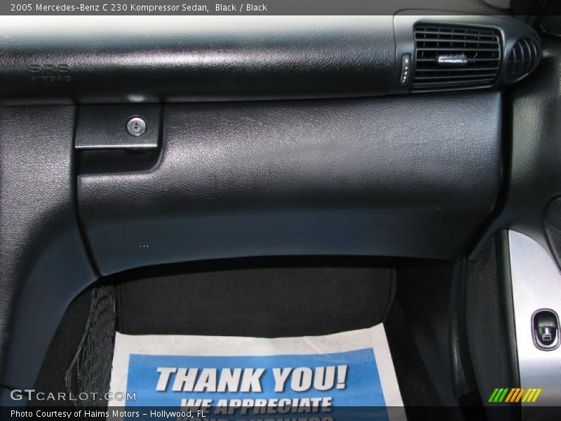 Black / Black 2005 Mercedes-Benz C 230 Kompressor Sedan