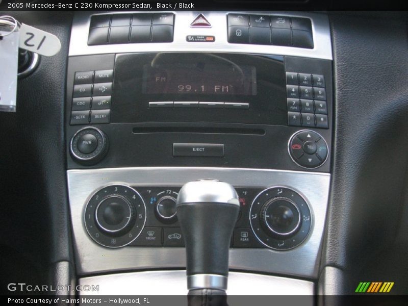 Black / Black 2005 Mercedes-Benz C 230 Kompressor Sedan