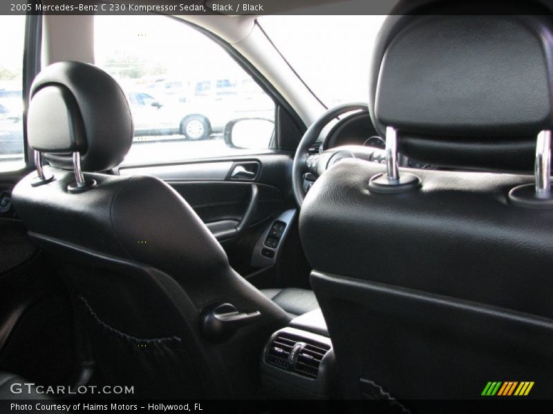 Black / Black 2005 Mercedes-Benz C 230 Kompressor Sedan