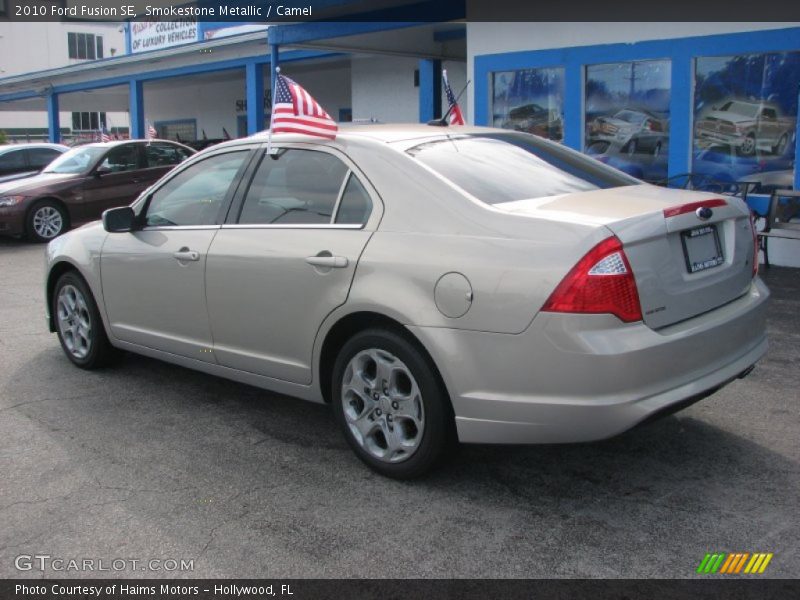 Smokestone Metallic / Camel 2010 Ford Fusion SE