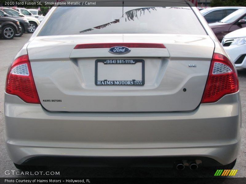 Smokestone Metallic / Camel 2010 Ford Fusion SE