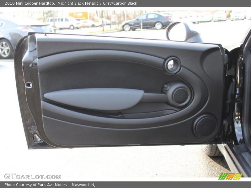 Door Panel of 2010 Cooper Hardtop