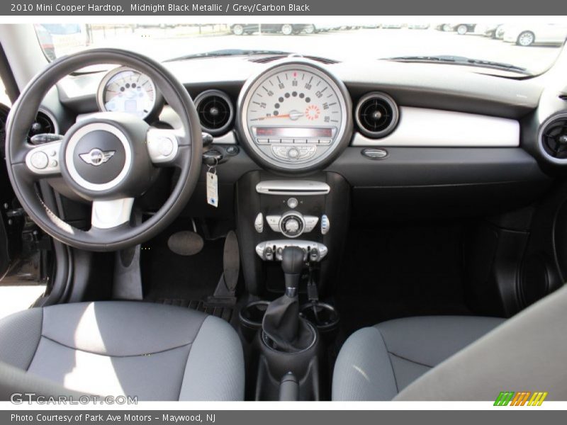 Dashboard of 2010 Cooper Hardtop