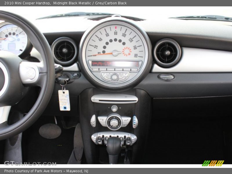 Midnight Black Metallic / Grey/Carbon Black 2010 Mini Cooper Hardtop