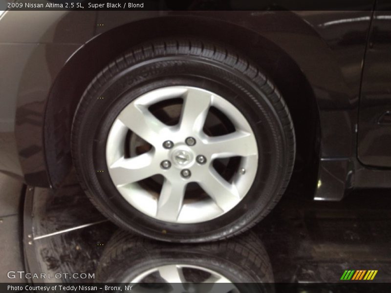 Super Black / Blond 2009 Nissan Altima 2.5 SL